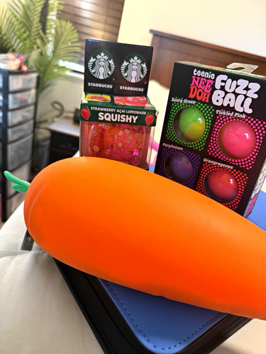 Lot squishies carrot - squishies!, fuzz